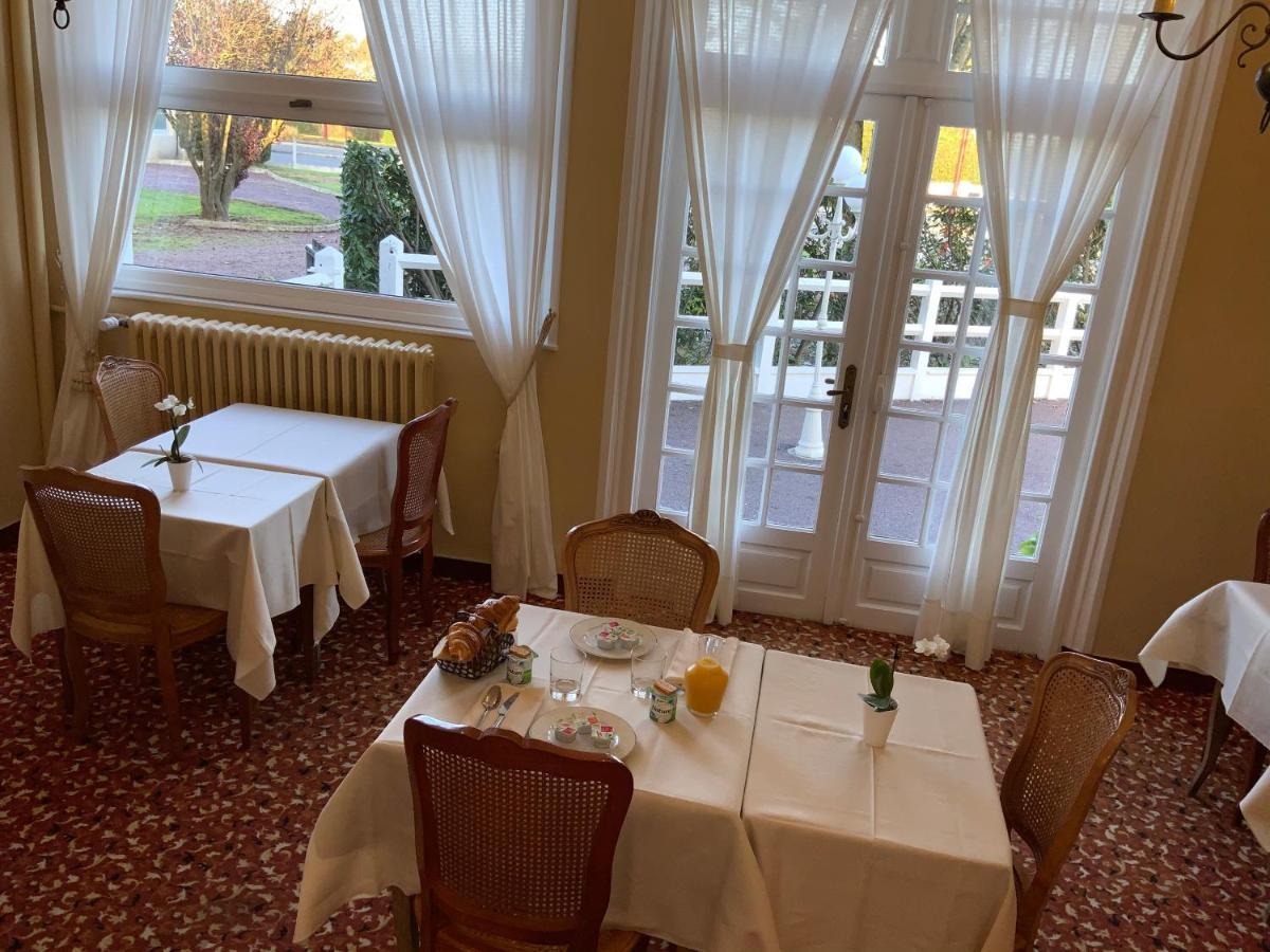 Les 3 Rois By Yy Hotel Villers-Bocage  Buitenkant foto