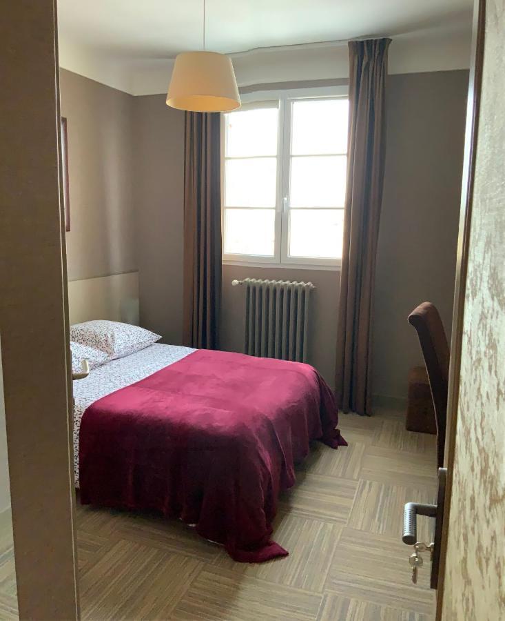 Les 3 Rois By Yy Hotel Villers-Bocage  Buitenkant foto